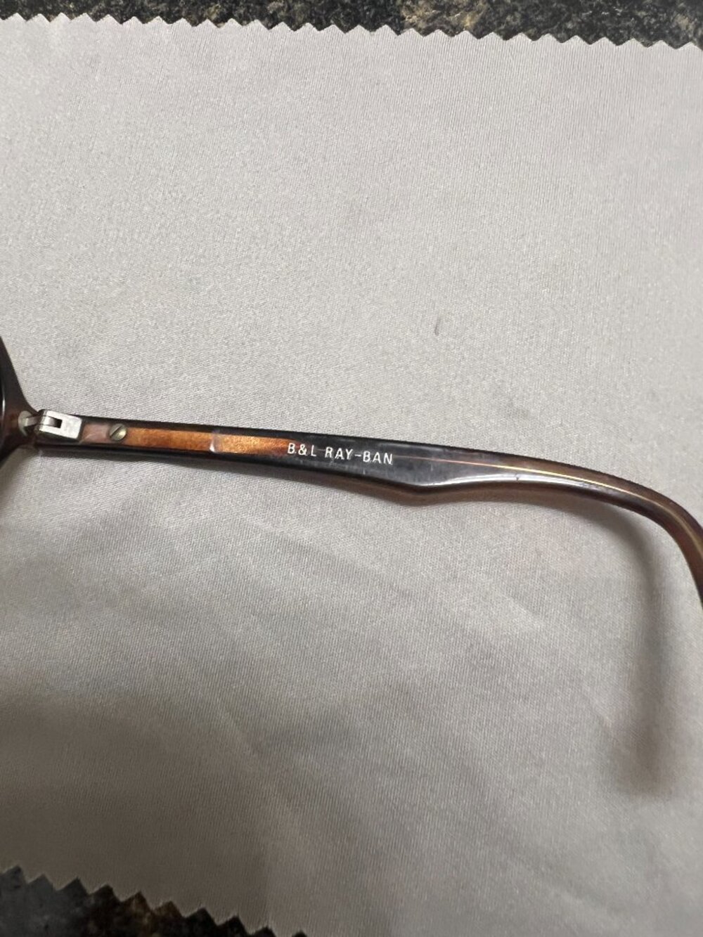 Vintage B&L Ray-Ban Gatsby Style 6 W0941 Tortoise & Gold Sunglasses - Picture 6 of 10
